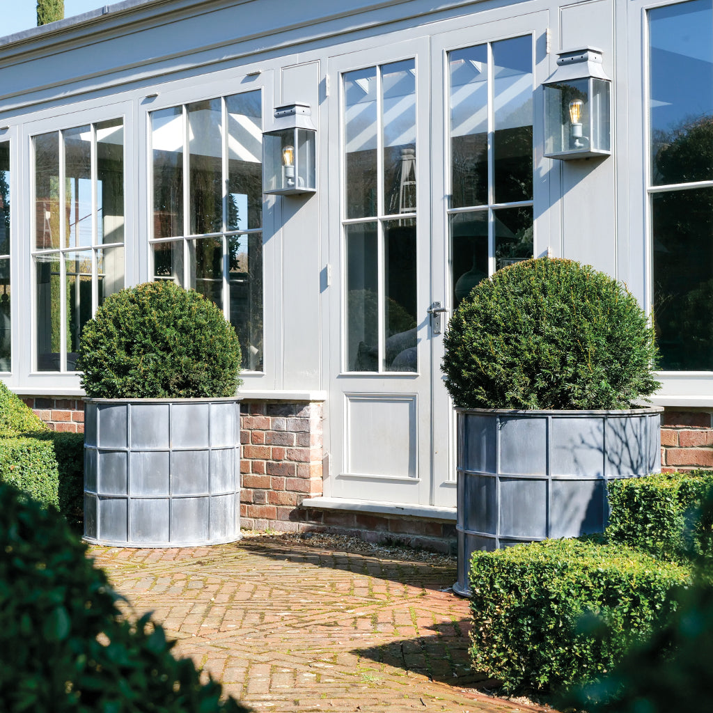 planter's house reservations Sienna Planters
